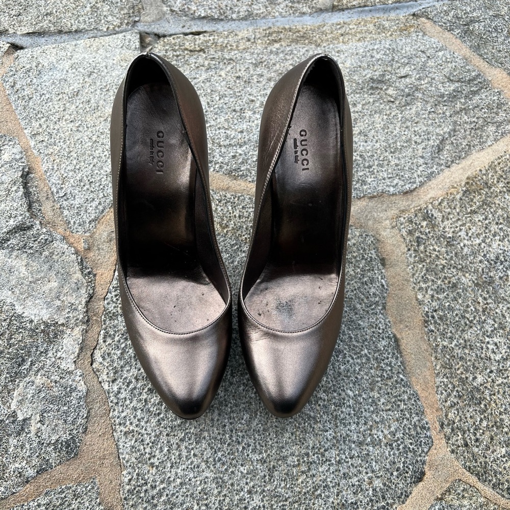 Gucci heels